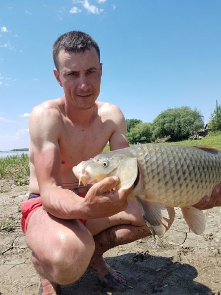 Решили немного отдохнуть от жереха и пересесть на сазана.